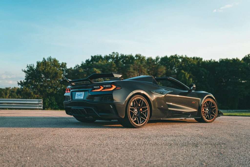 2025 Chevrolet Corvette Z06 Convertible A Symphony of Speed and Style