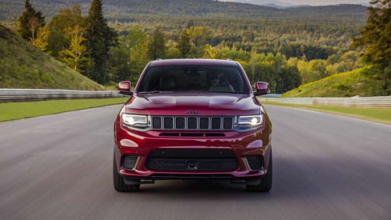 2026 Jeep Grand Cherokee Trackhawk Specs